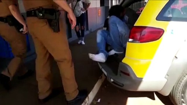 Homem é detido ao ameaçar ex-companheira com uma faca