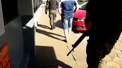 Exército encaminha detido à 15ª SDP