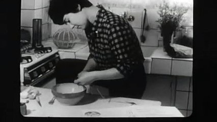 Mama Béa Tékielski - Avec le temps (L. Ferré)