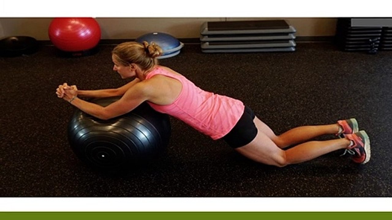 4 Core Exercises for Pull-Up Strength for Women | Joseph Minetto