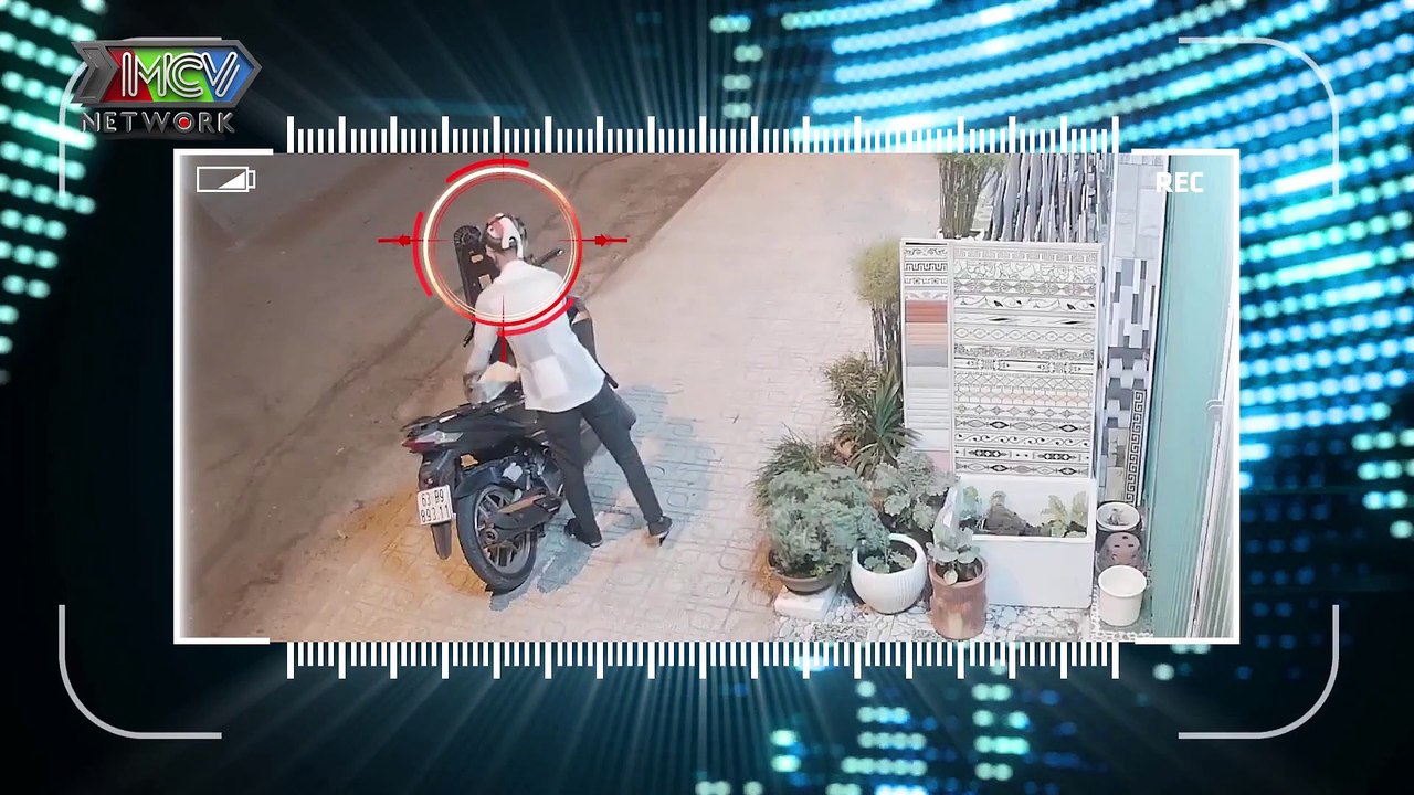 CAMERA CẬN CẢNH | Tập 347: Ông Phúc Mập Dạy Sửa Xe Miễn Phí Cho Người Khuyết Tật