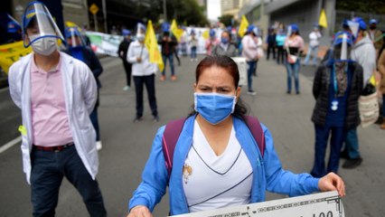 Medical workers in Colombia calling for a full lockdown
