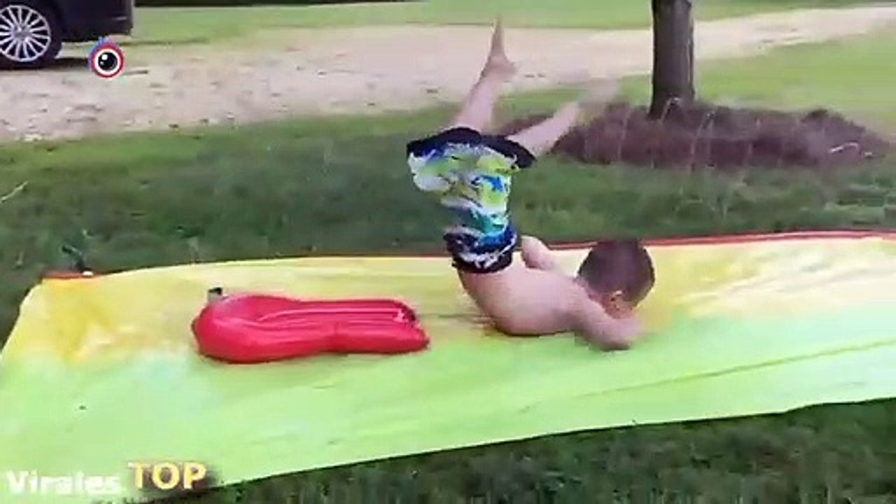 Video gracioso de chicos.