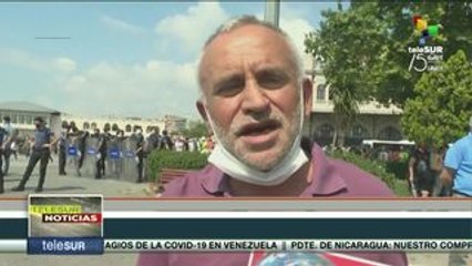 Protestan mujeres en Turquía contra la violencia de género