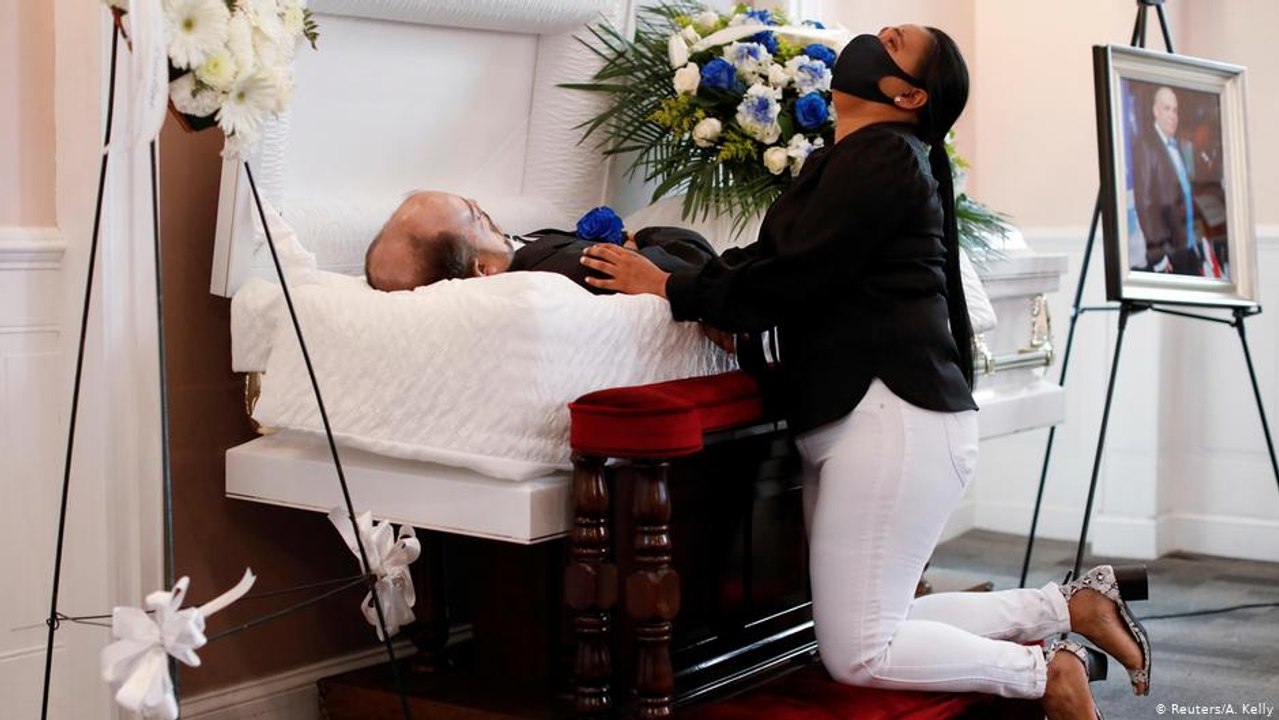 Пандемия в США: кого винят родственники погибших (20.07.2020)