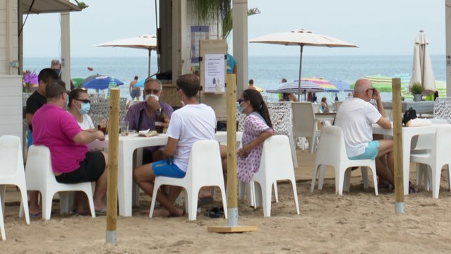 Los chiringuitos de Gandía también cerrarán a las 22:00 horas