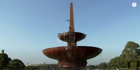 Cascading fountain in Lutyens’ Delhi!