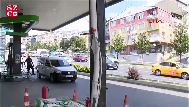 Gaziosmanpaşa'da yolcu otobüsü benzinliğe daldı