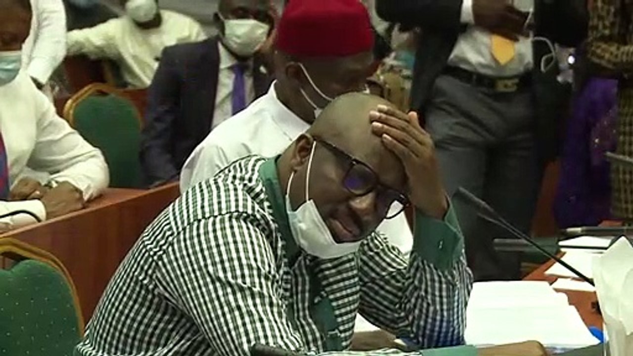 Nigeria: un fonctionnaire perd connaissance lors d'une audition parlementaire