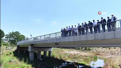 Savaştepe’de yol sorunları çözülüyor