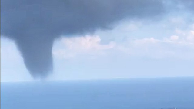 Bartın açıklarında çıkan hortum korkuttu