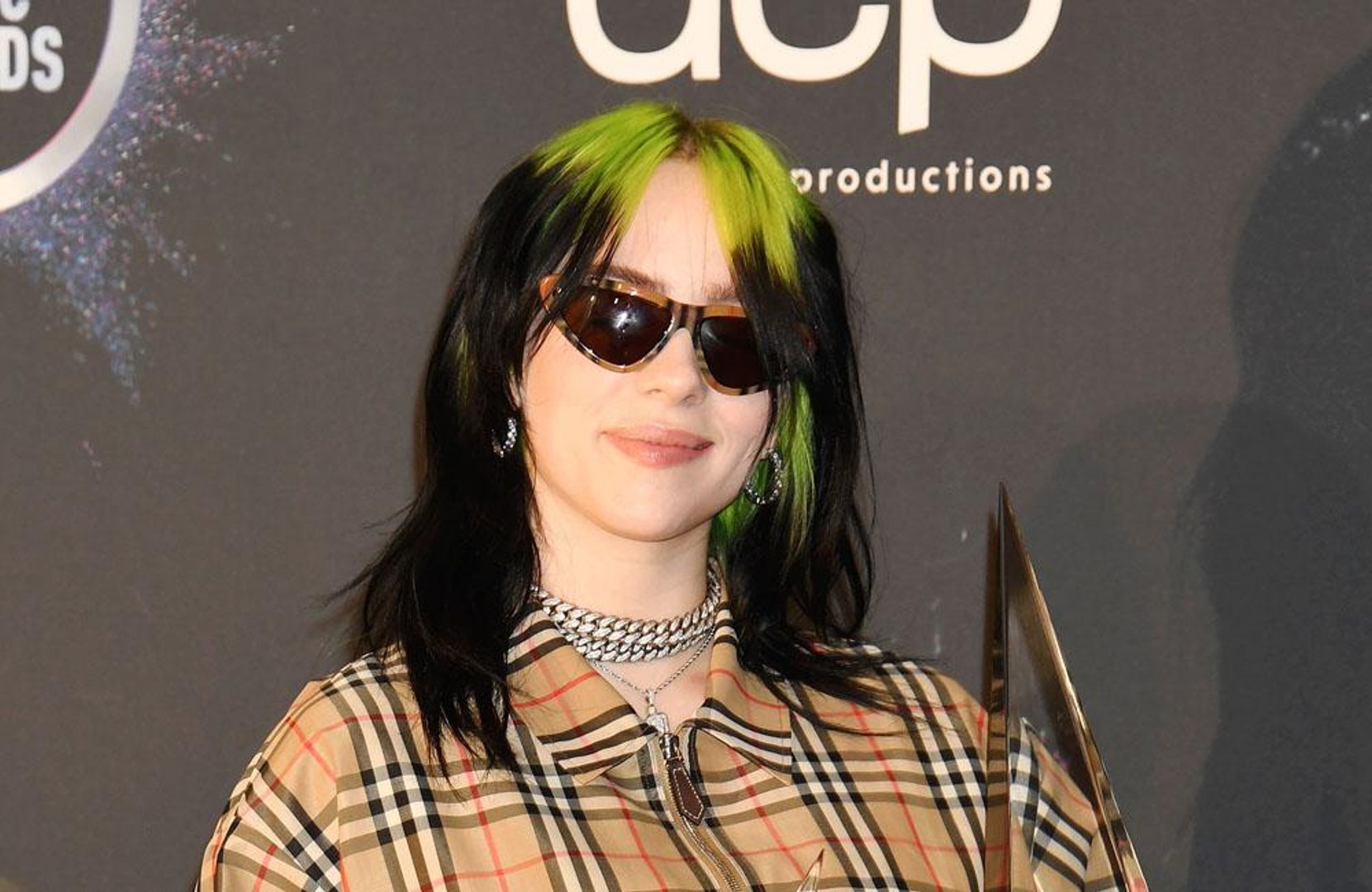 'Dindar' Billie Eilish