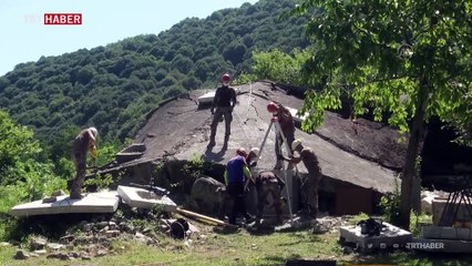 Özel harekat polisleri afetlerde de vatandaşların yanında