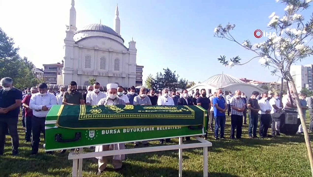 Rehabilitasyon merkezinde öldürülen baba ve oğlu son yolculuklarına uğurlandı