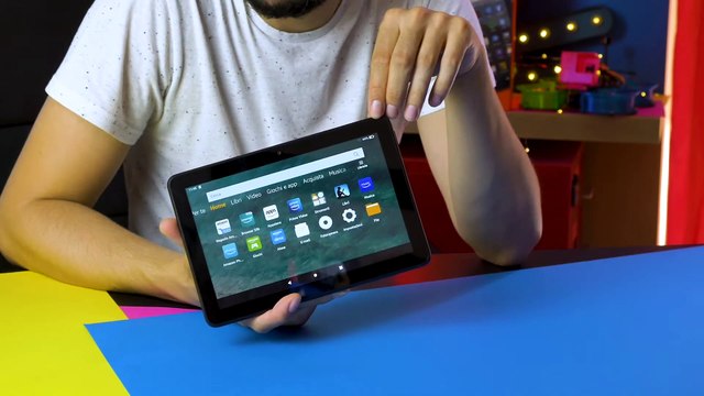 AMAZON FIRE HD8, purtroppo TROPPI COMPROMESSI ma il PREZZO è GIUSTO! | Recensione