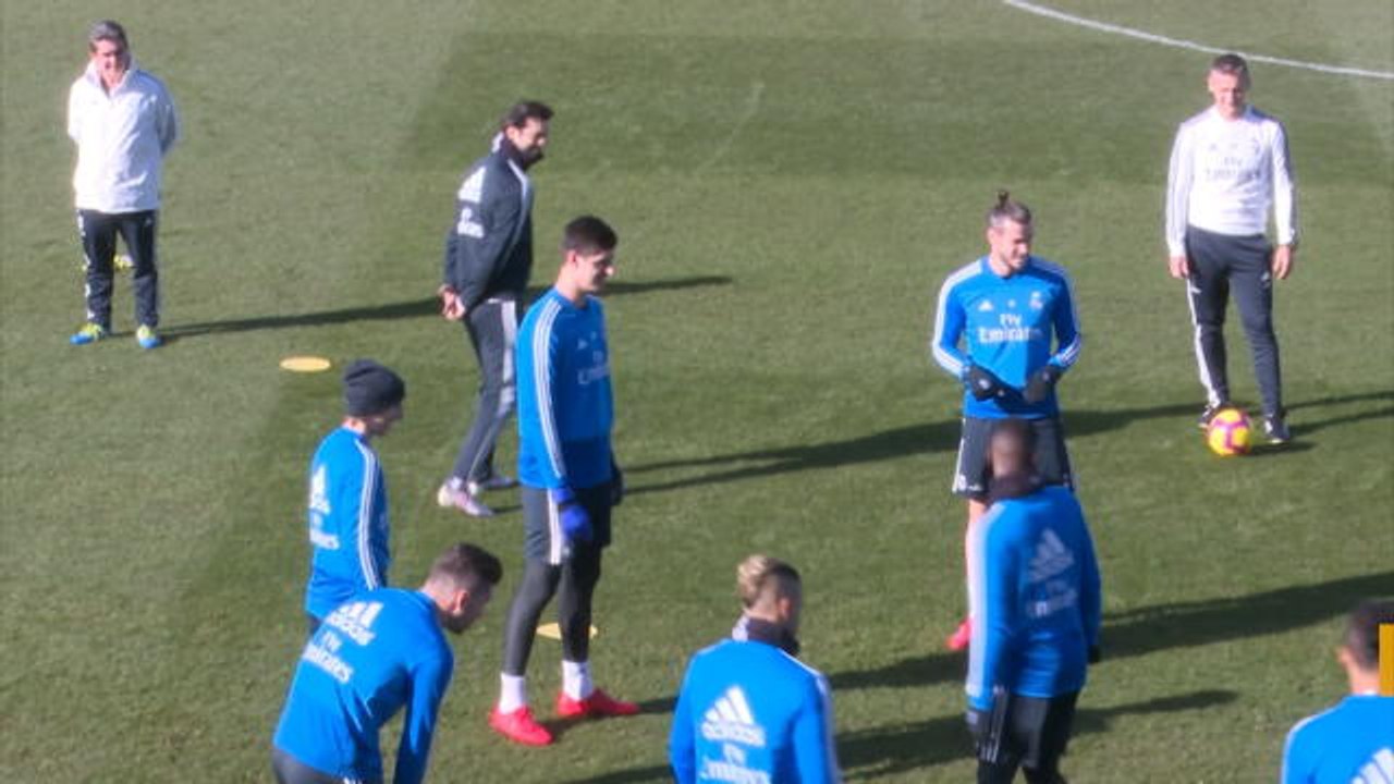 Real Madrid - Courtois remporte son troisième T...