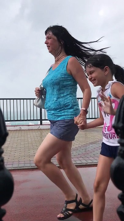 Tornado Lifts and Scatters Beachside Furniture