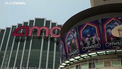 Cinema: le major in crisi, Warner Bros posticipa l'uscita di 'Tenet'