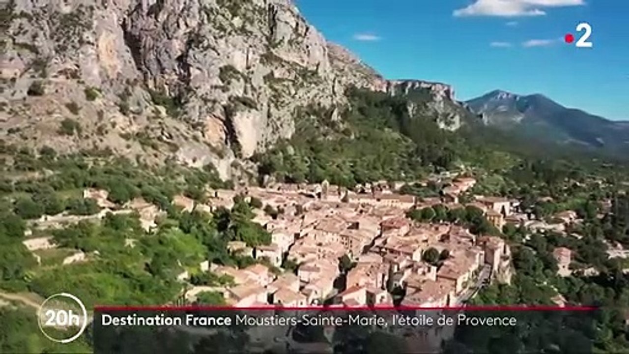 Destination France : Moustiers-Sainte-Marie, l'étoile de Provence