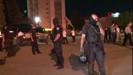 Download Video: - Ukrayna'daki rehine krizi sona erdi, saldırgan teslim oldu