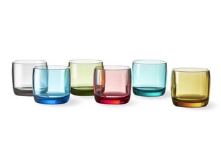 Beautiful Outdoor Dinnerware to Use This Summer