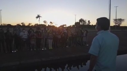 Bolsonaro dice que "si Dios quiere" su tercer examen de COVID-19 saldrá negativo