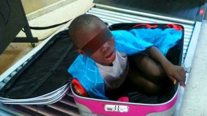 10 Bizarre Things Found By Airport Security