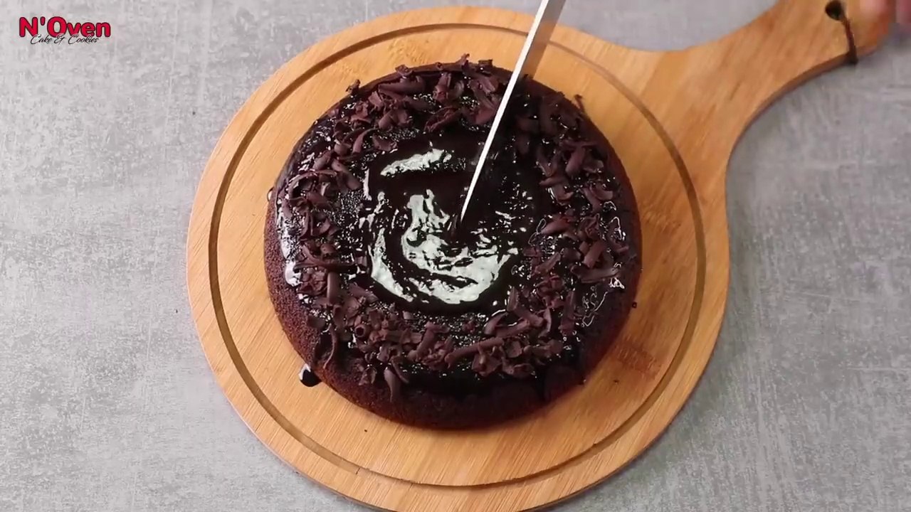 CAKE OF CHOCOLATE  ONLY 3 INGREDIENTS