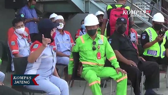 Dapur Umum Sasar Pekerja Kasar Pelabuhan Tanjung Emas