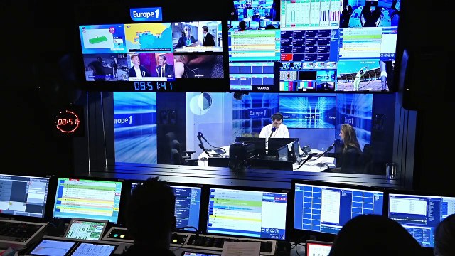 BEST-OF - Anne Hidalgo : Les Parisiens qui me détestent vraiment se sont déjà barrés de Paris (Canteloup)