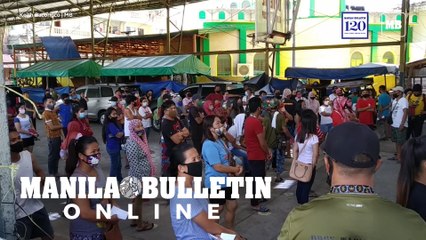 Barangay 23C in Davao City request the residents to maintain physical distancing