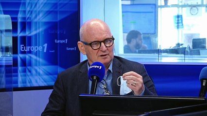 Affaire Matzneff : après des appels à suspension d'élus écologistes, Christophe Girard se défend