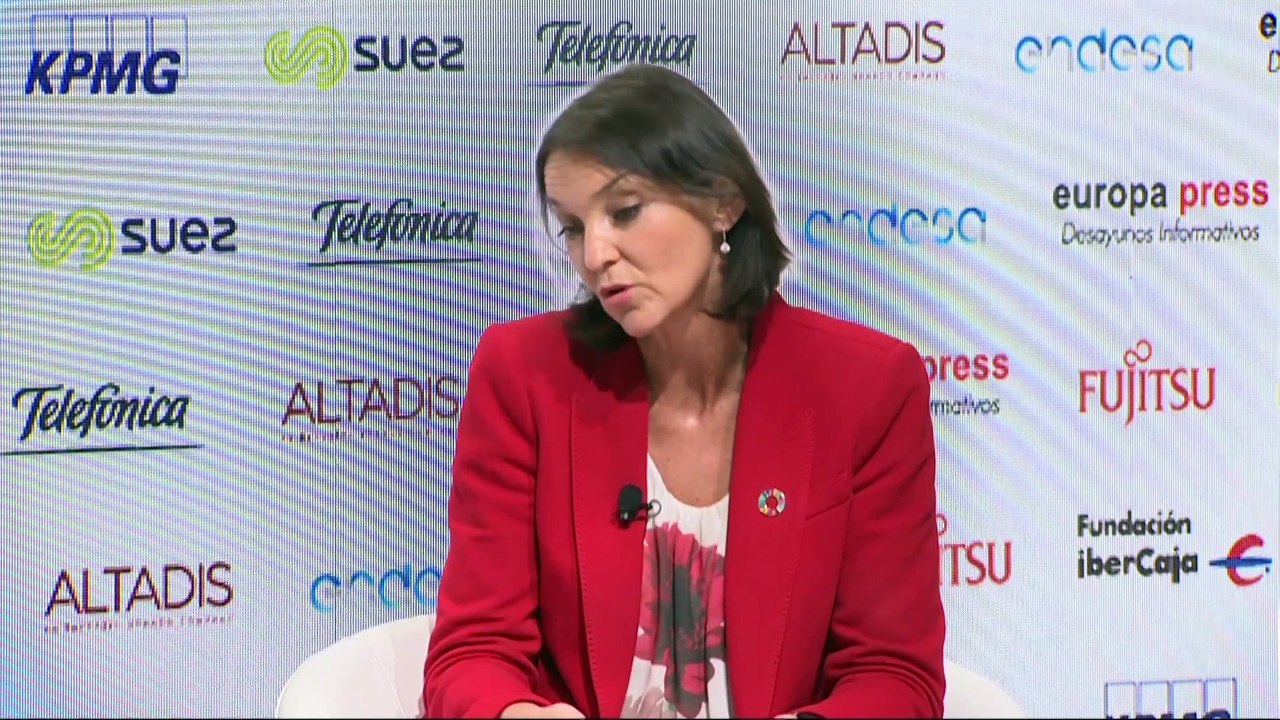 Reyes Maroto participa en un Desayuno Informativo de Europa Press