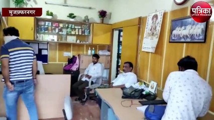 बेखोफ बदमाशो ने की दिनदहाडे लूट, मचा हड़कंप