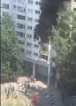 Grenoble (Francia) - Bimbi si lanciano dalla finestra per sfuggire a incendio (22.07.20)