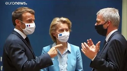 Пейзаж перед битвой в Европарламенте за антикризисные меры