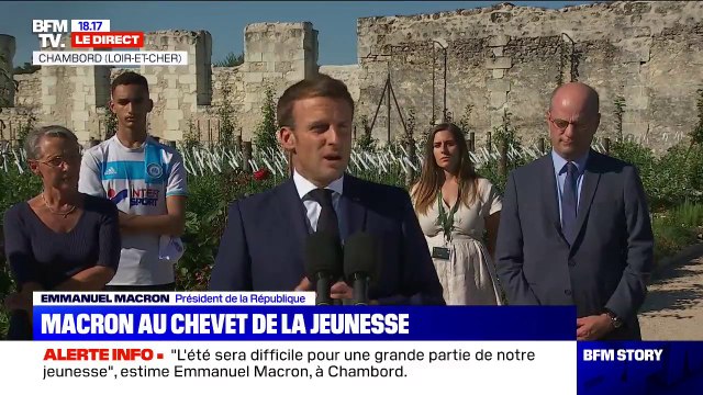 Emmanuel Macron veut donner les instruments aux entreprises pour que les plans sociaux soient les plus réduits possibles