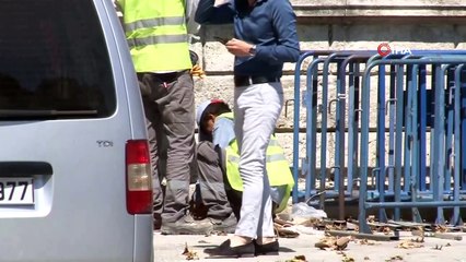 Ayasofya Camii’nin giriş kapılarına Türk Bayrakları asıldı