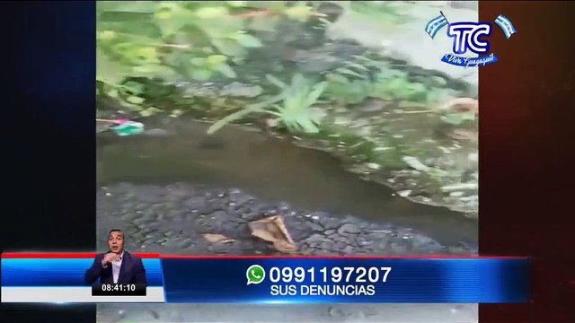 Moradores denuncian fuga de aguas servidas en Cristo del Consuelo