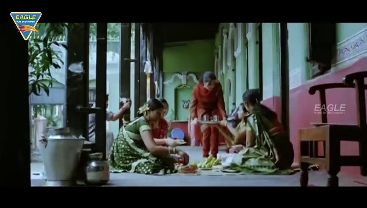 Most_Popular_Comedy_Scenes_|_Best_Comedy_Back_To_Back_||_Khatta_Meetha__Hindi_Movies(480p)