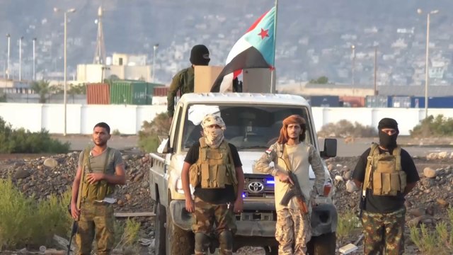 مصدر حكومي يمني: موقف الرئاسة اليمنية ومطالبها لتوقيع اتفاق الرياض المعدل ثابت ولم يتغير