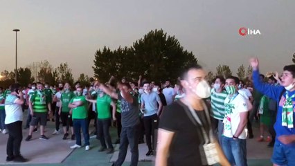 Taraftarlar Bursaspor maçını dev ekrandan izledi