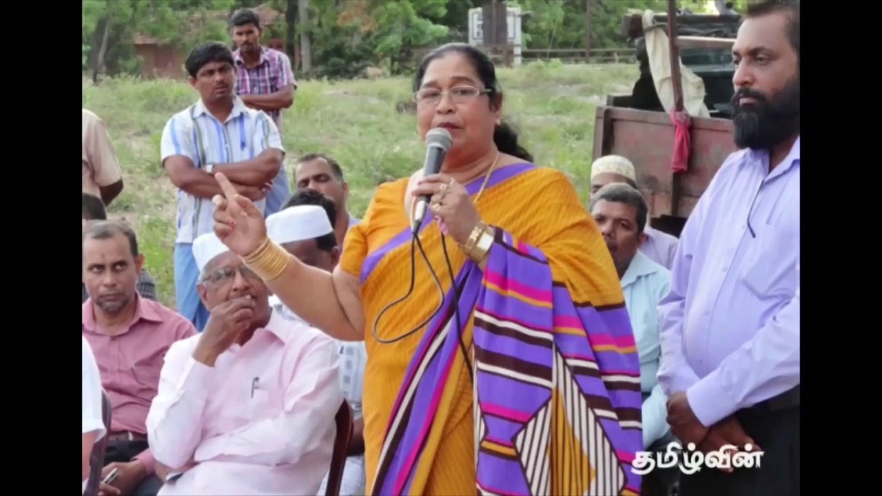සුසන්ත පුංචිනිලමේට ආරියවතී ගලප්පත්ති එලව එලවා පහර දෙයි