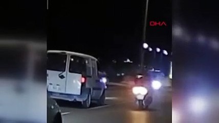 Magandalar trafikte bira tokuşturdu