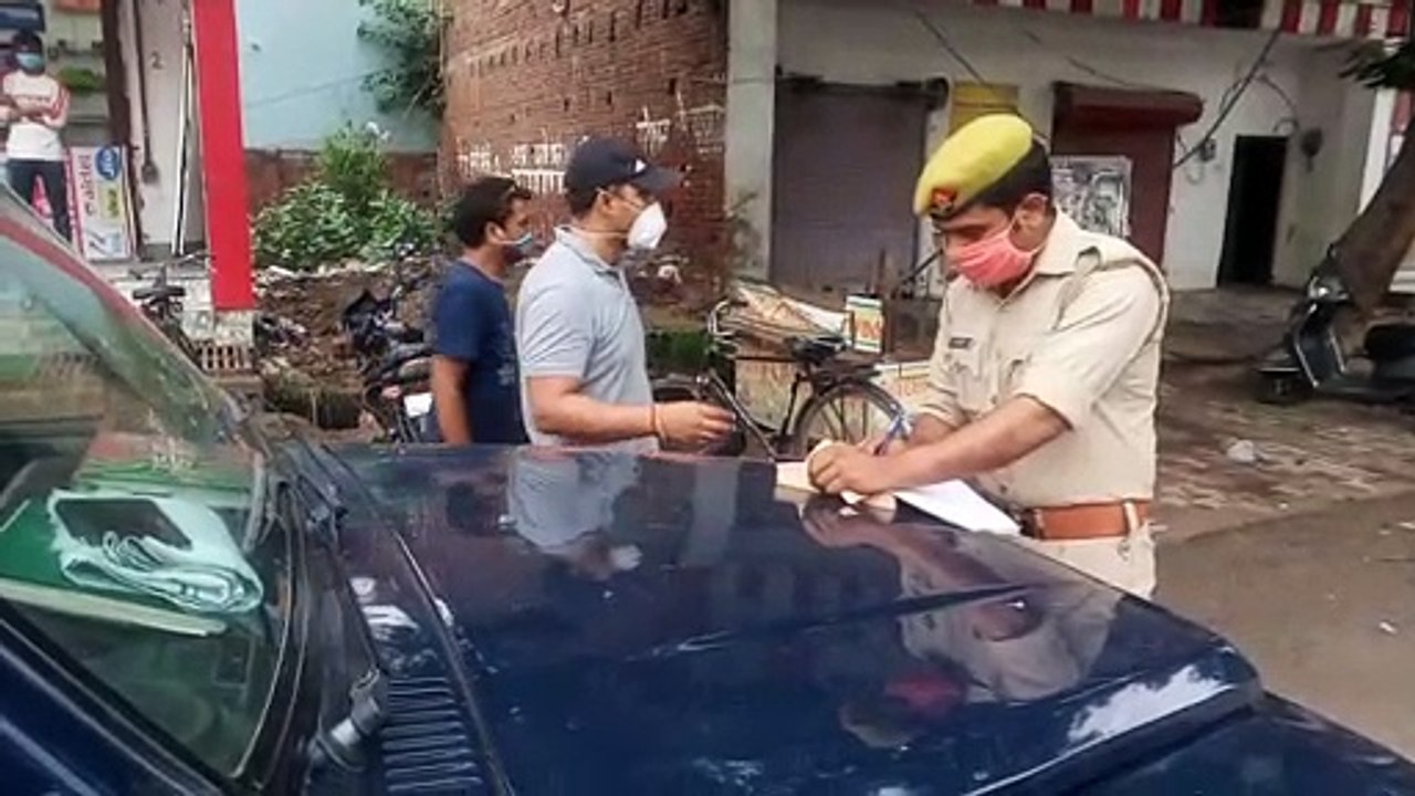 बिना मास्क घूमने वालों पर पुलिस ने चलाया चेकिंग अभियान
