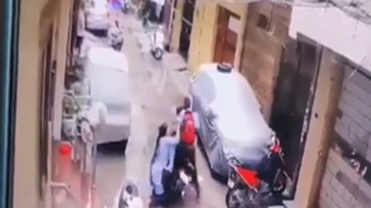 Kidnap bid foiled: Mother rescues 4th years old daughter |going viral| breaking news