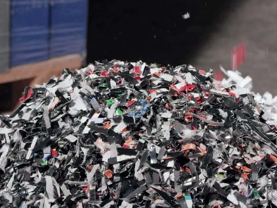 EU beschließt Plastiksteuer: Was bedeutet das für Verbraucher?