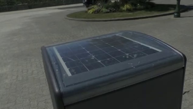 LES SCOOPS DE MICHOU64 W-D.D. - 18 JUILLET 2020 - PAU - UNE POUBELLE ÉCOLOGIQUE AU SQUARE D'ARAGON