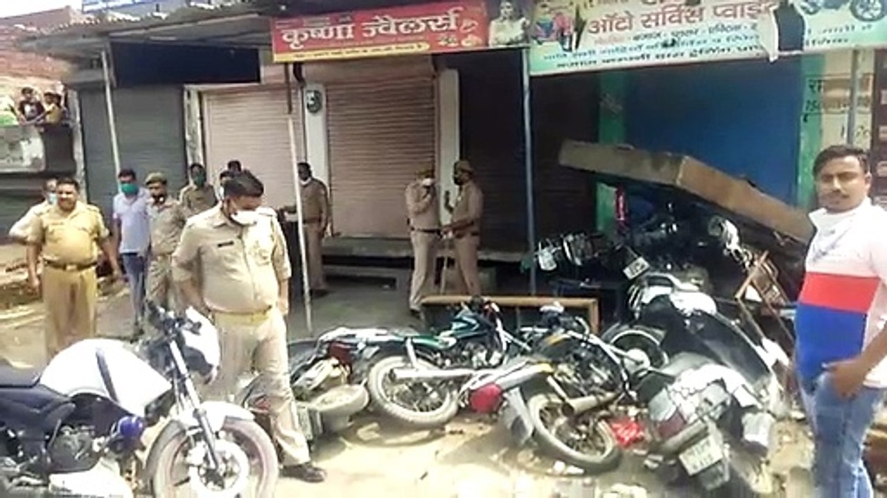 दुकान मालिक व किरायेदार के बीच खूनी संघर्ष