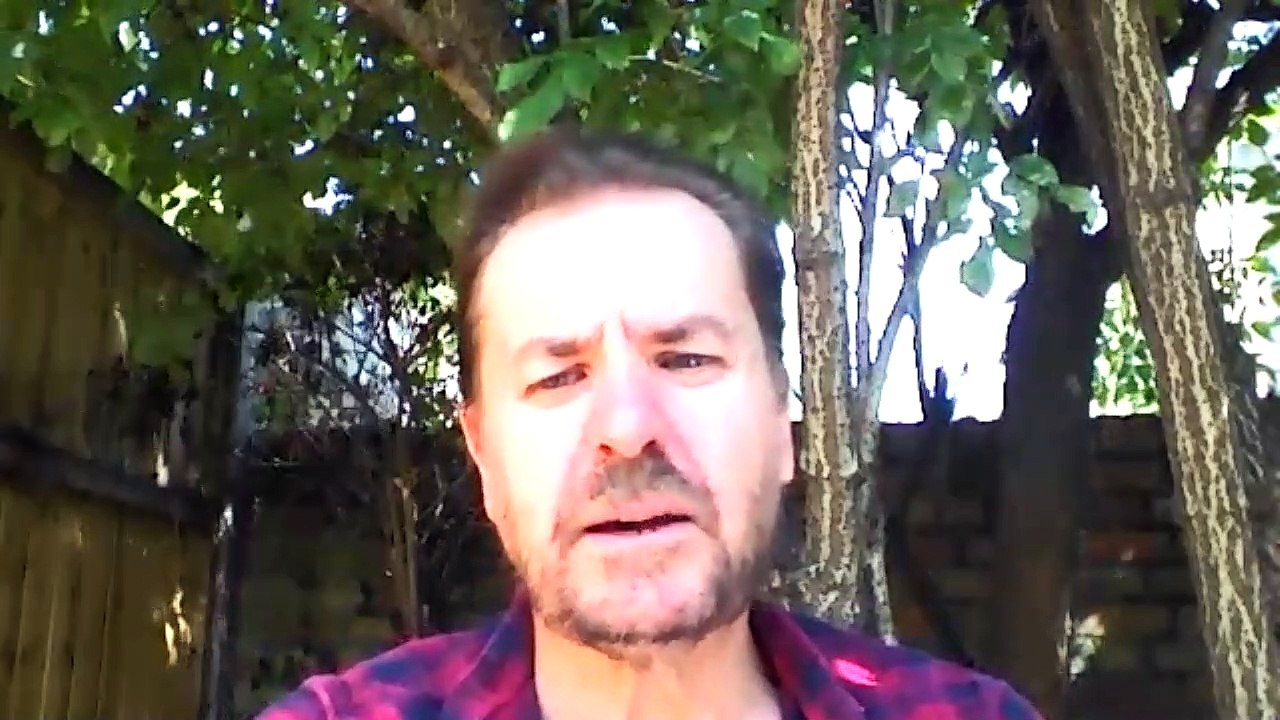 Andrew Eborn is joined by comedian & actor Jonathan Hansler celebrating being 6.5 years dry